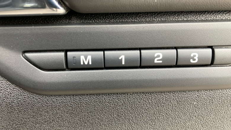 Land Rover Discovery Sport 2.0 D200 R-Dynamic HSE 5dr Auto Diesel Station Wagon